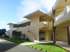 玉城中学校(新築)